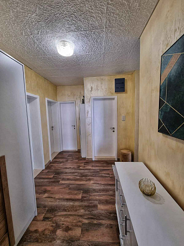 Three-room apartment near the Old Town in Herceg Novi — photo 13